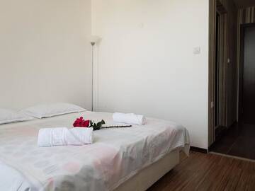 Фото номера Двухместный номер с 1 кроватью с видом на море Гостевой дом Sunny Island Obzor г. Обзор 9