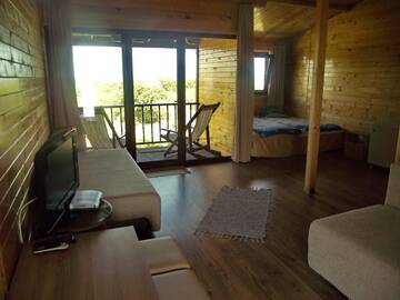 Фото номера Семейный номер с видом на море Гостевой дом Lozyata Guest House г. Обзор 3