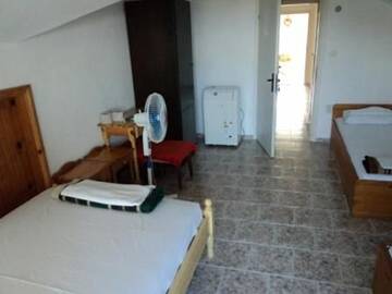 Фото номера Классический трехместный номер Гостевой дом Guest House Drazhev г. Обзор 3