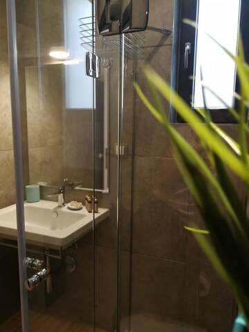 Фото номера Стандартный двухместный номер с 1 кроватью Отель Family Hotel Laxo г. Обзор 6